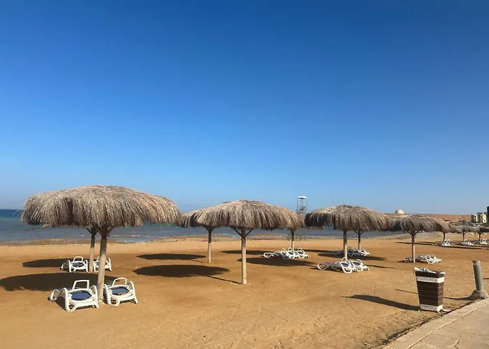 في ماونتن فيو العين السخنة Vip In Mountain View Sokhna Families Only Alpesi faház